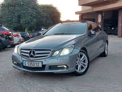 E200 coupe tgf gharghour 4cylindres super clean low mileage
