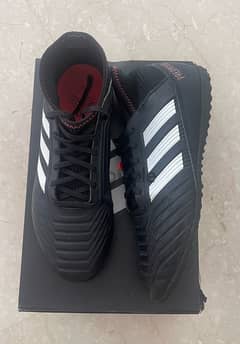 Adidas Predator Football shoes