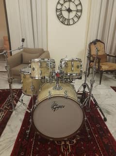 gretsch renown maple drums