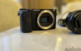 Sony camera alpha 6400 used like new! only 750 and negotiable!