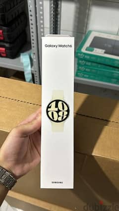 Samsung galaxy watch 6 40mm r930 gold last and New