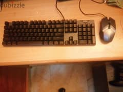new gaming keyboard and mouse (mouse pad not include)