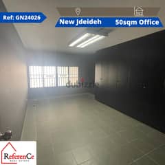 Office for rent in New Jdaide مكتب للإيجار في الجديدة الجديدة