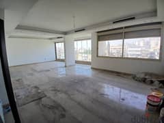 شقة للبيع في الحازمية  Apartment for sale in Hazmieh