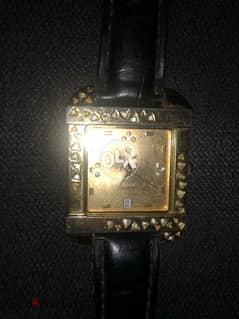 accesories for women, ساعة hand watch, black and gold color