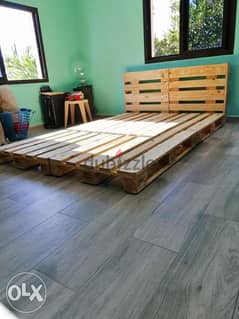 Wood creative palettes large bed تخت طبالي خشب مفرد ونص