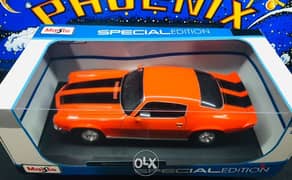 1:18 diecast Camaro Exclusive Orange New