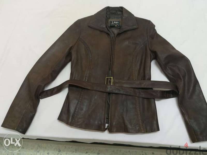Brown leather jacket unused. Size 36 1
