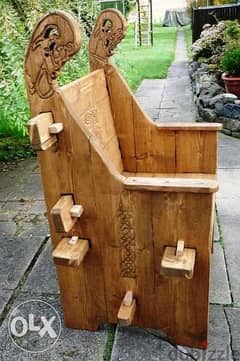 Viking large vintage wood chair كرسي عرش فايكينغ خشب