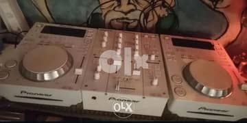 cdjs djm 350 pioneer  white with ableton 11 suite & rekordbox premium