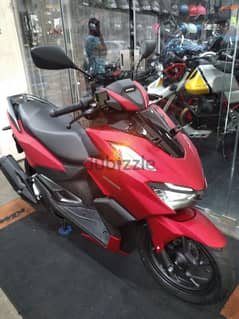 honda Vario 160cc 2022 start stop 2000klm on odo full led abs keyless