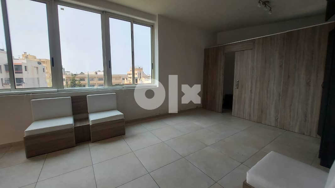 L09759- Office For Rent in Jbeil In A Well Known Center 1