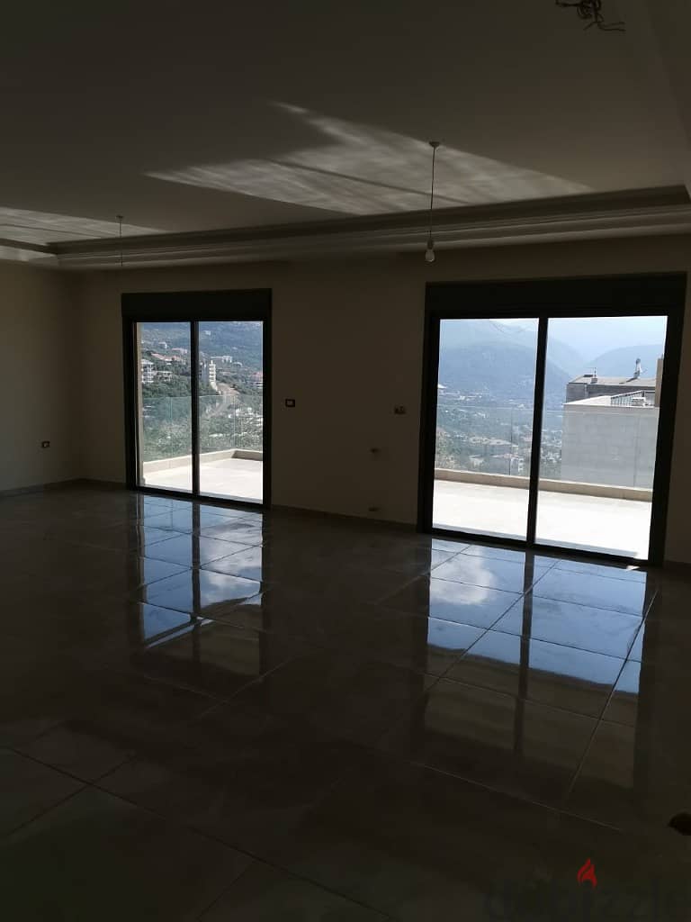 250 Sqm | Apartment Ballouneh | Mountain view 2