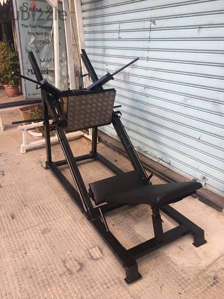 leg press like new very good quality we have also all sports equipment 4