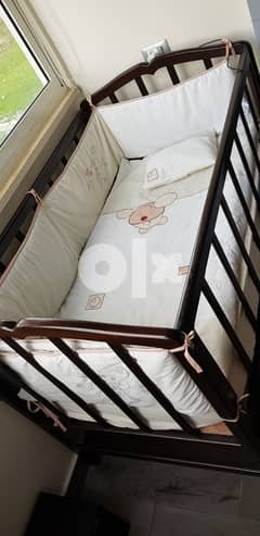 baby bed made of natural wood