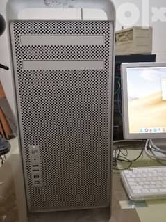 Mac pro tower 2010 like new