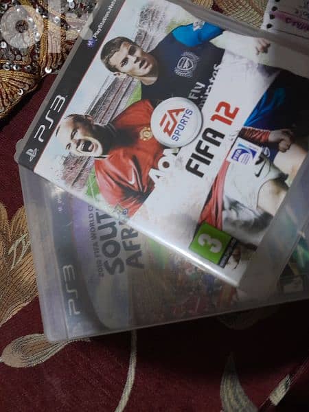 PS3 USED IN GOOD CONDITION+ Fifas 1