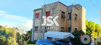 L10307-Traditional Building For Sale In Jounieh