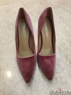 pink velvet shoes size 40