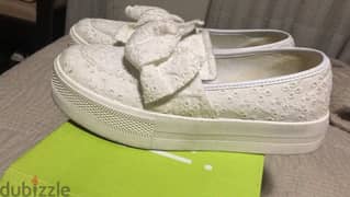 Guess authentic white shoes size 38
