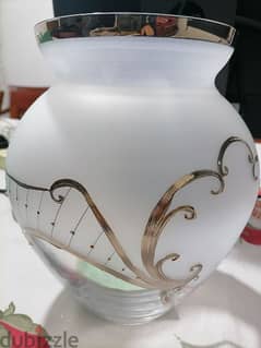 new vase. made in checz republic. 0
