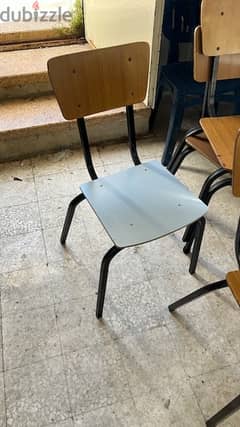 30 metal and wood chair. كرسي حديد وخشب