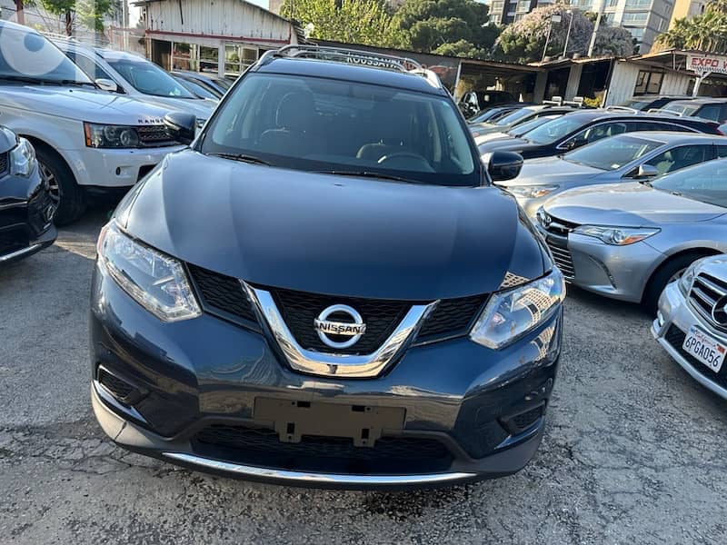 FREE Registration Nissan Rouge 2016  California like new very clean 1