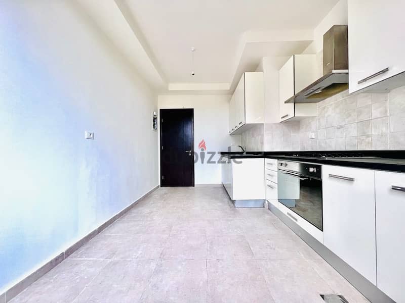 Apartment For Sale In Badaro / شقة للبيع في بدارو 4