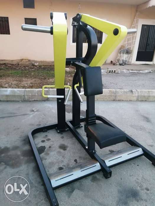 Gym Equipments * treadmill * Elleptical 4