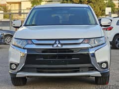 Mitsubishi outlander 7 seaters ميتسوبيتشي اوتلاندر ٧ركاب