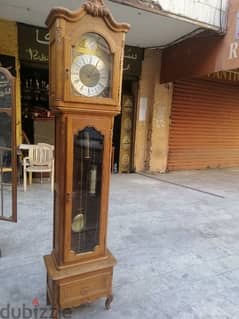 ساعة فرنسية خشب سنديان حفر مميزة جدا شغالة ميكانيك خارق النظافة clock