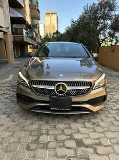 Mercedes CLA 250 AMG-line 4matic 2017 gray on black (CLEAN CARFAX)