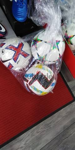 football balls  original طابات فوتبول كرة قدم موجود عدة اسعار