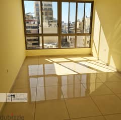 Apartment for Sale in Mar Elias شقة للبيع في مار الياس