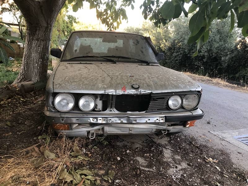 BMW 528 model 86 need to be renovated 2