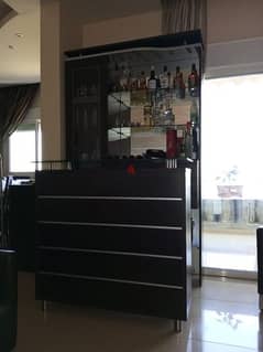 vitrine and bar