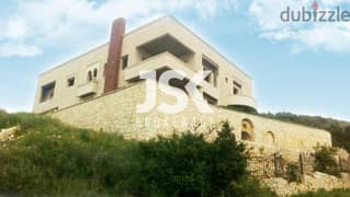 L00670-Under-construction Villa For Sale in Halat Jbeil