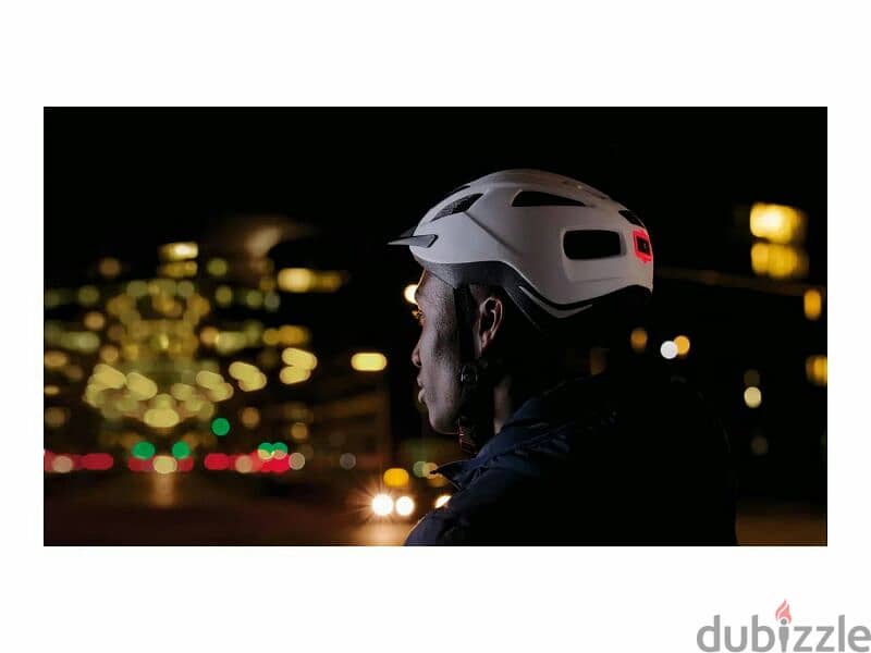 Crivit bike helmet with rear light 1