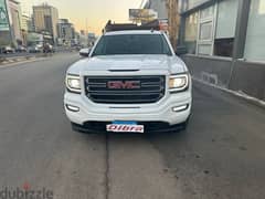 2018 GMC SIERRA Truck low mileage 29000 miles only !!!