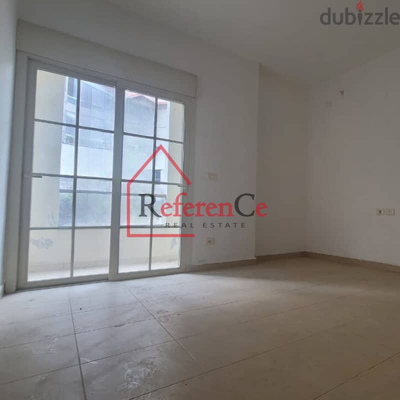 Deluxe apartment with roof Zouk Mikael شقة ديلوكس مع روف في زوق مكايل 1